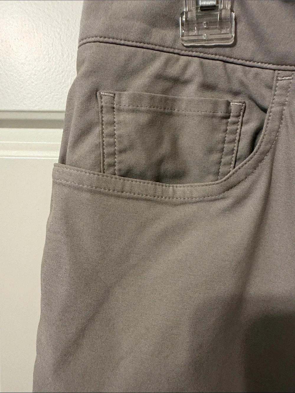 BONOBOS Golf Men's Straight Chinos in Light Gray